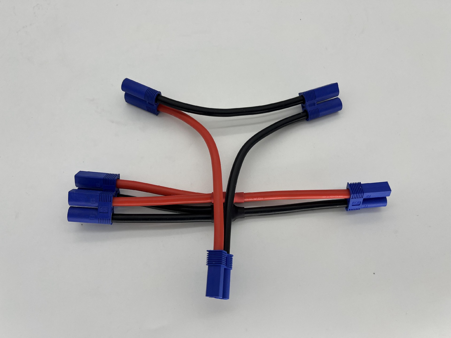 Model battery harness